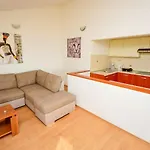Apartman Pusa By Interhome Sveti Filip i Jakov