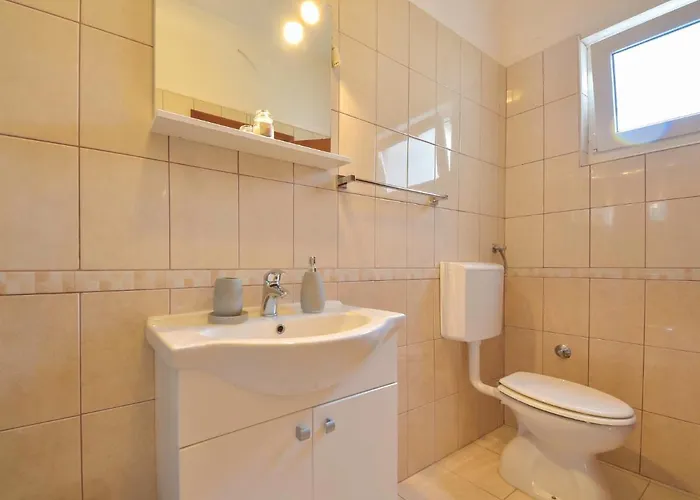 Pusa By Interhome Sveti Filip i Jakov